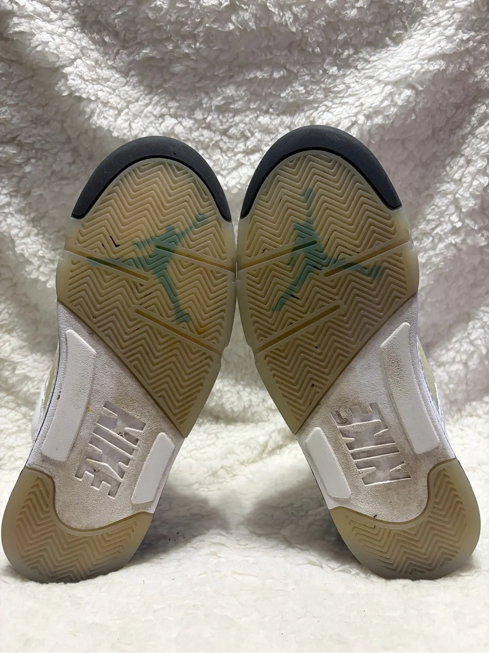 Nike Air Jordan 5 2025 Grape men’s size 7.5 HQ7978-100